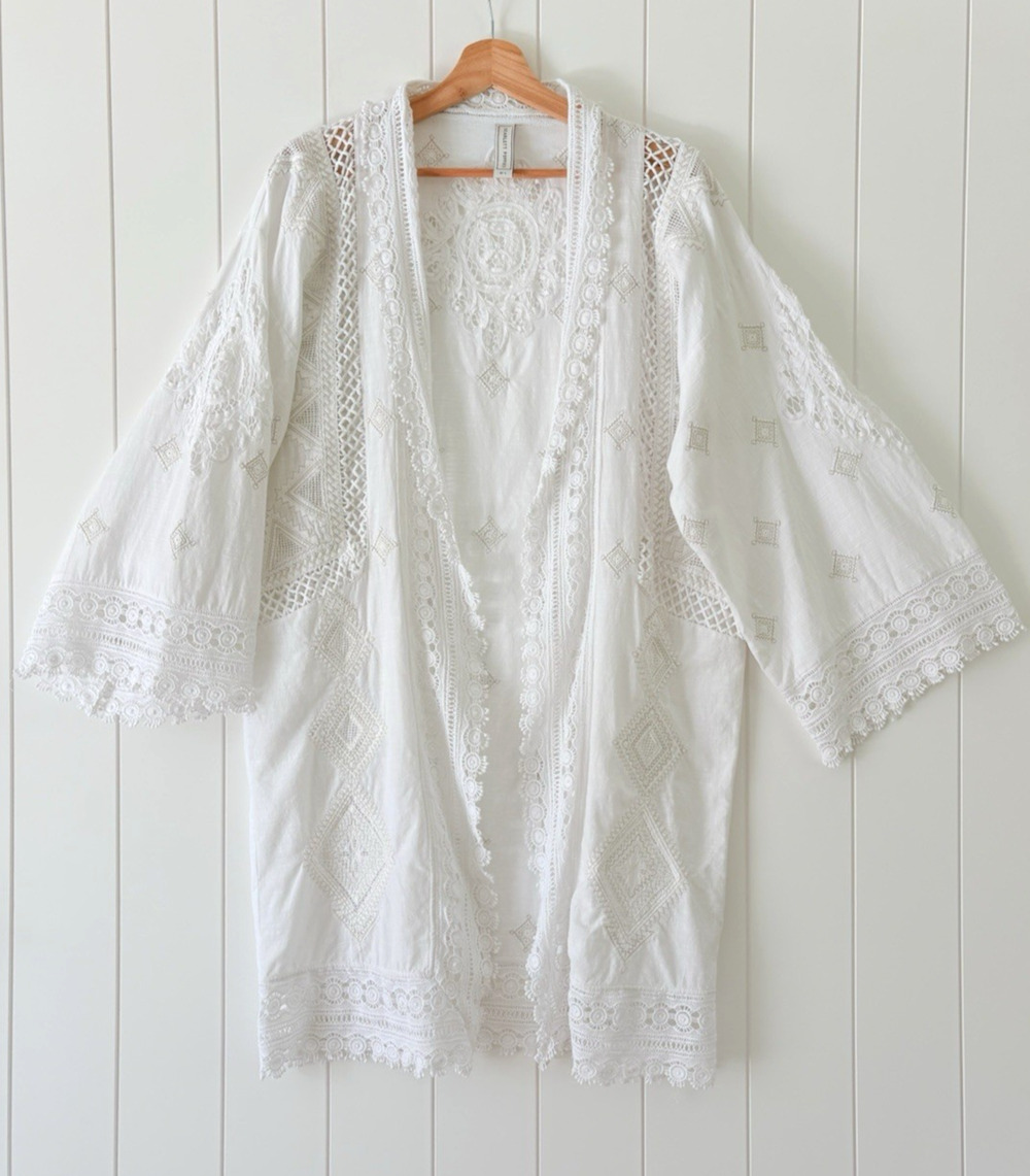 Scarlett Poppies Ethereal Kimono White Cotton Embroidered Lace Cover-Up M/L